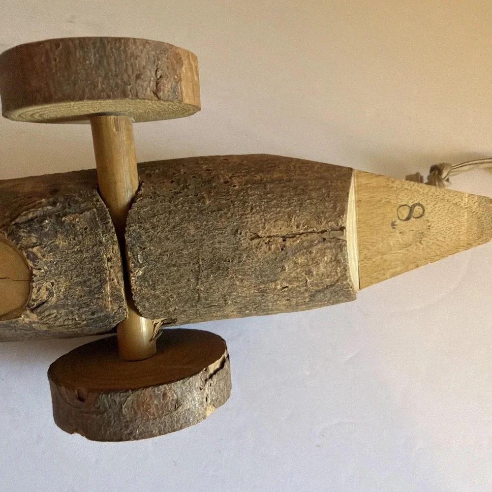 Japanese Handmade Wooden Pull String Fish Folk Art Toy 9 1/2 in vintage signed